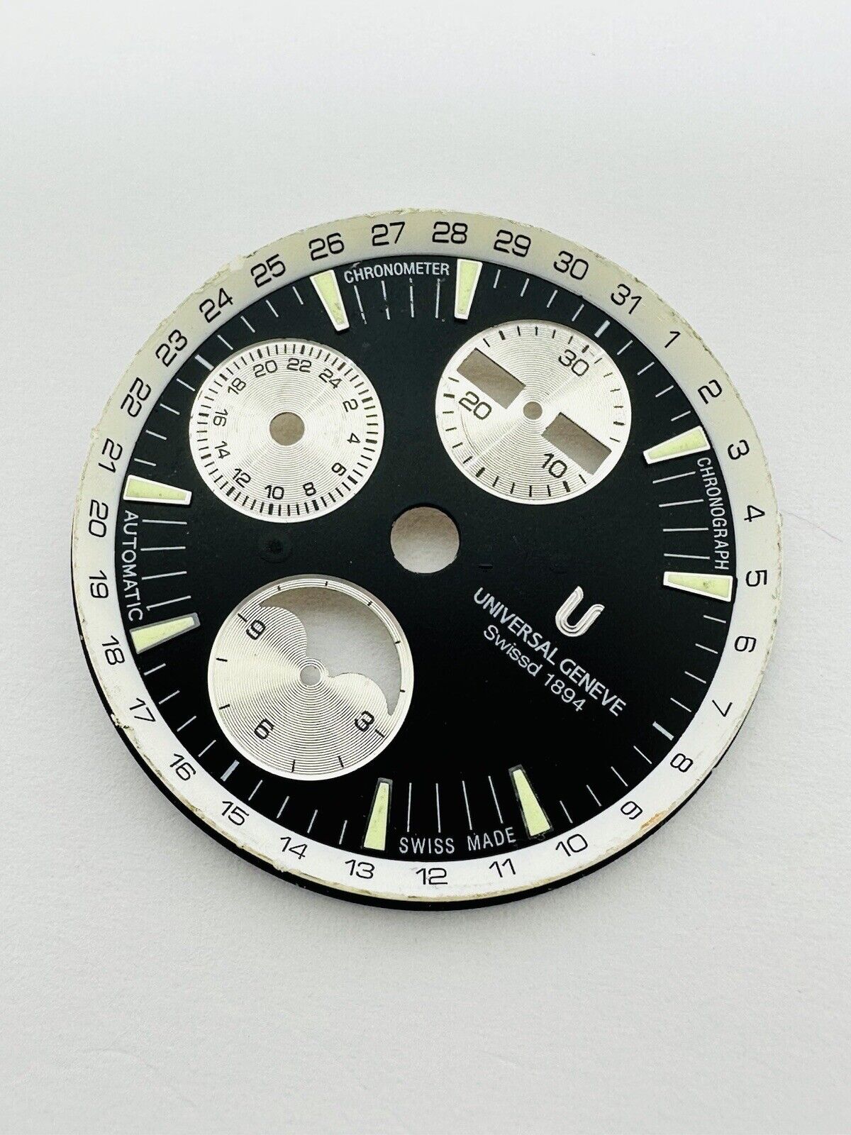 Universal Geneve Automatic Chronograph Original Dial Size 32mm.