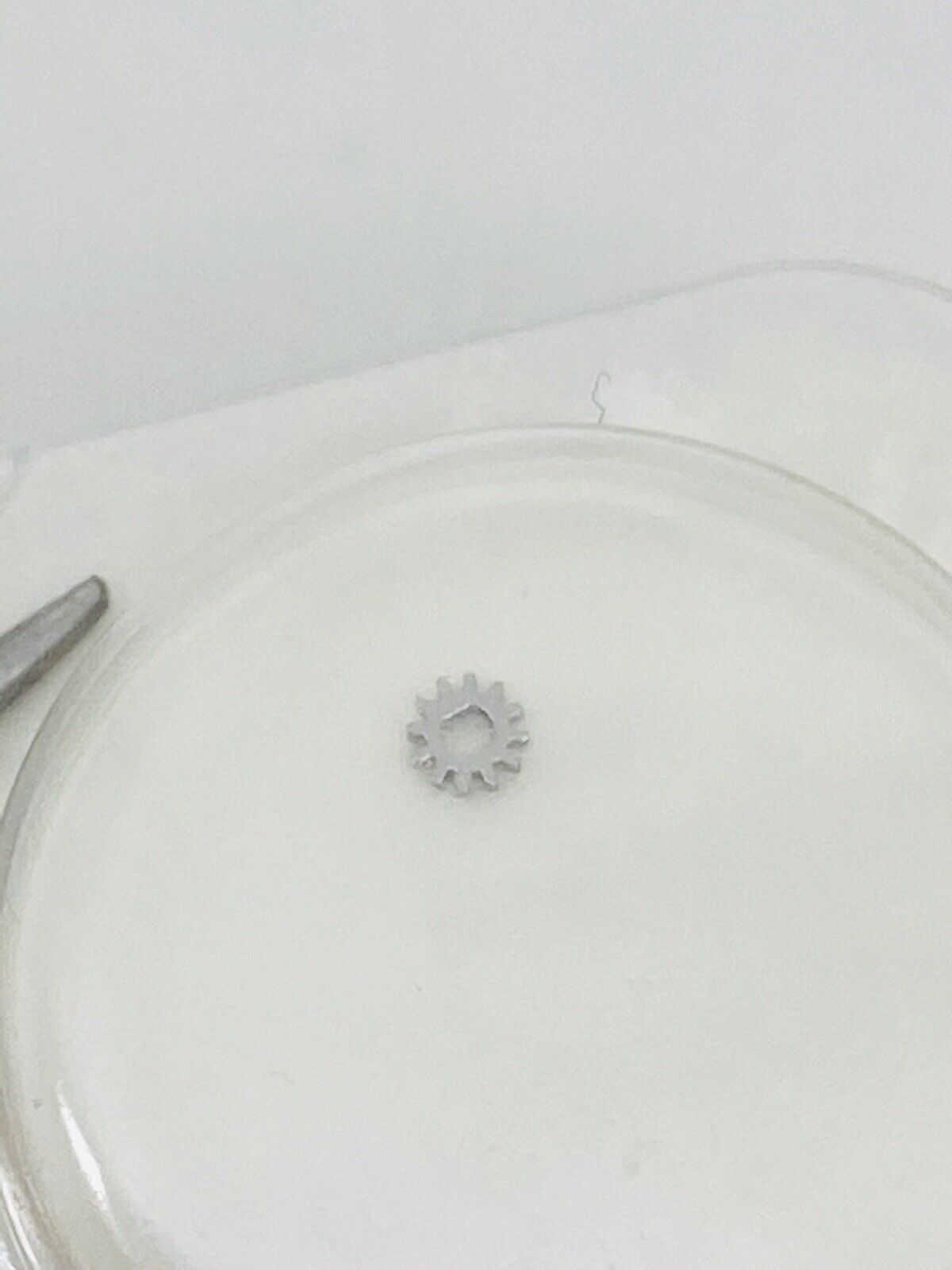 Brand New Rolex Pinion For Oscillating Weight Caliber 1520 1530 Part # 7910