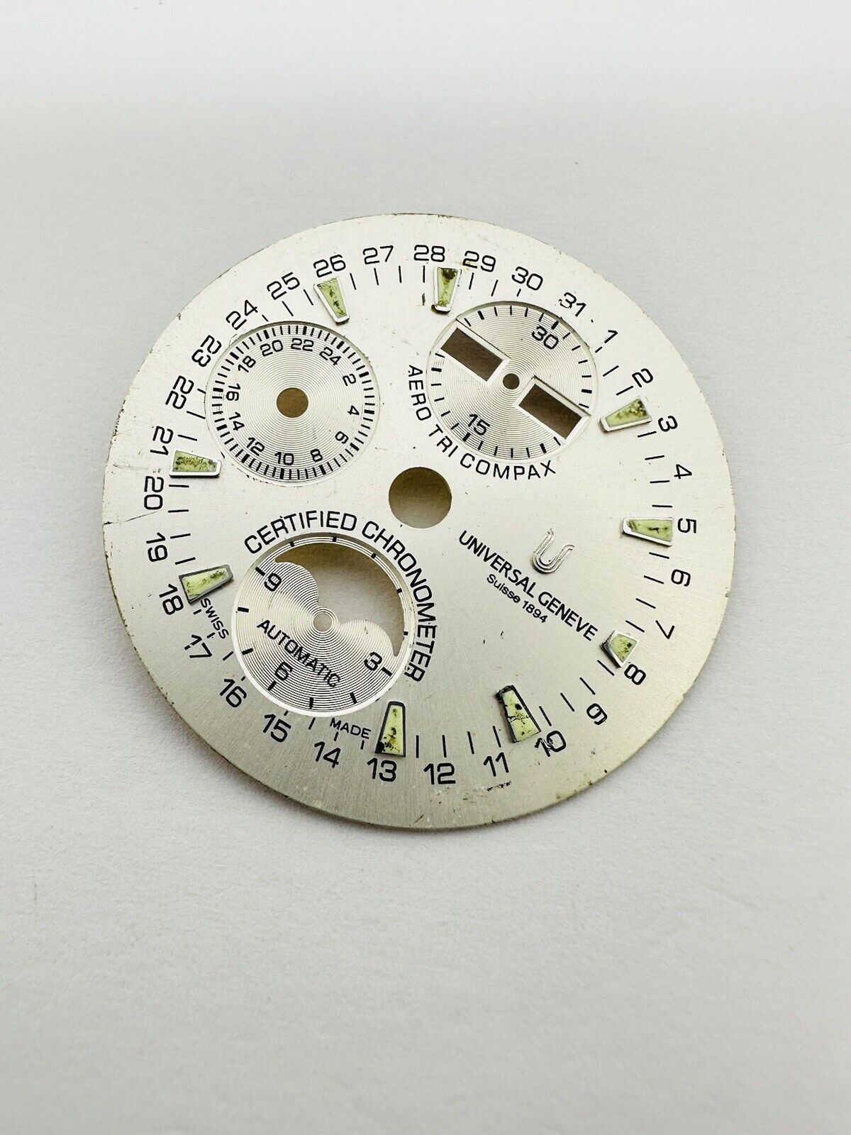 Universal Geneve Tri Compax Automatic Chronometer Original Dial Size 32mm.
