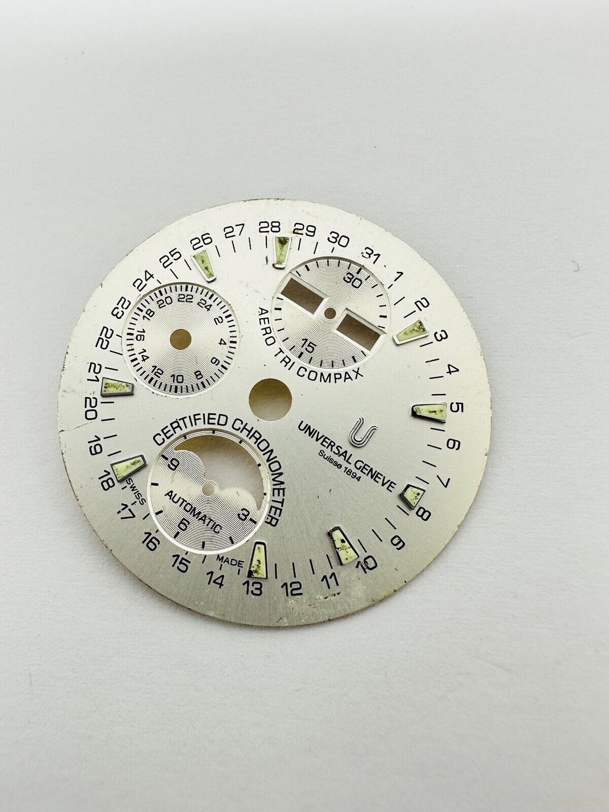 Universal Geneve Tri Compax Automatic Chronometer Original Dial Size 32mm.