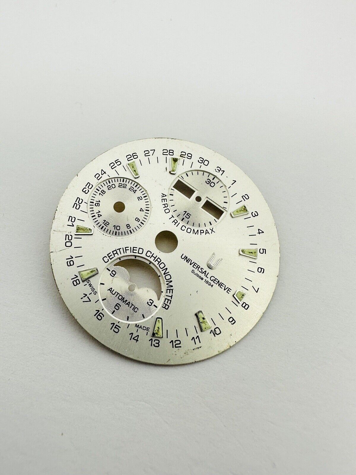 Universal Geneve Tri Compax Automatic Chronometer Original Dial Size 32mm.
