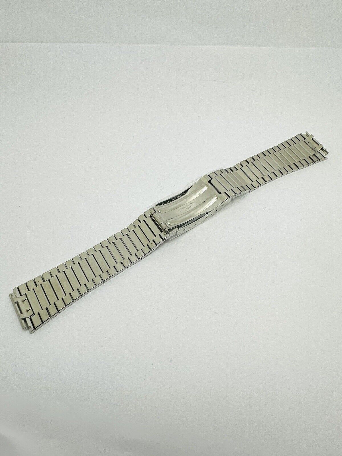 Longines Original Stainless Steel 27564 Bracelet Both End Link size 18mm.
