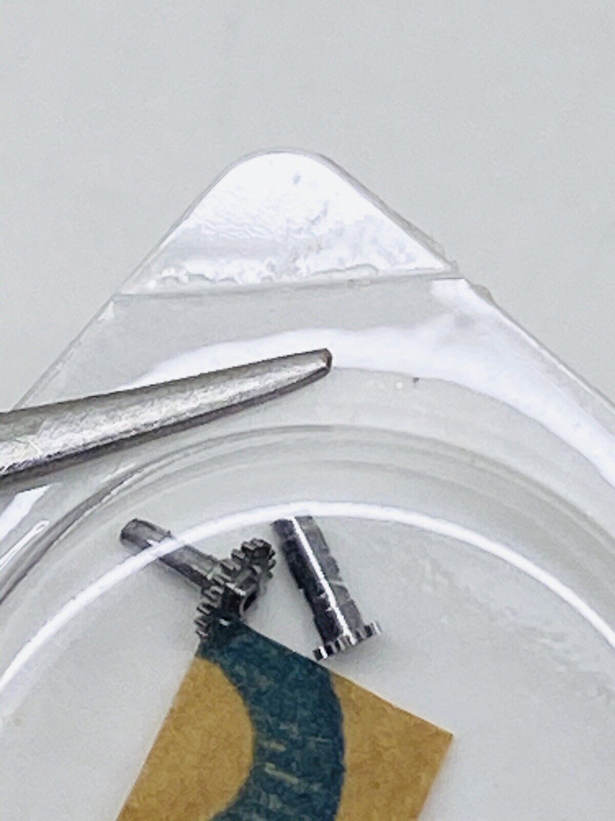 Brand New Rolex Minute Pinion With Cannon Pinion Calibre 3155 Part # 335