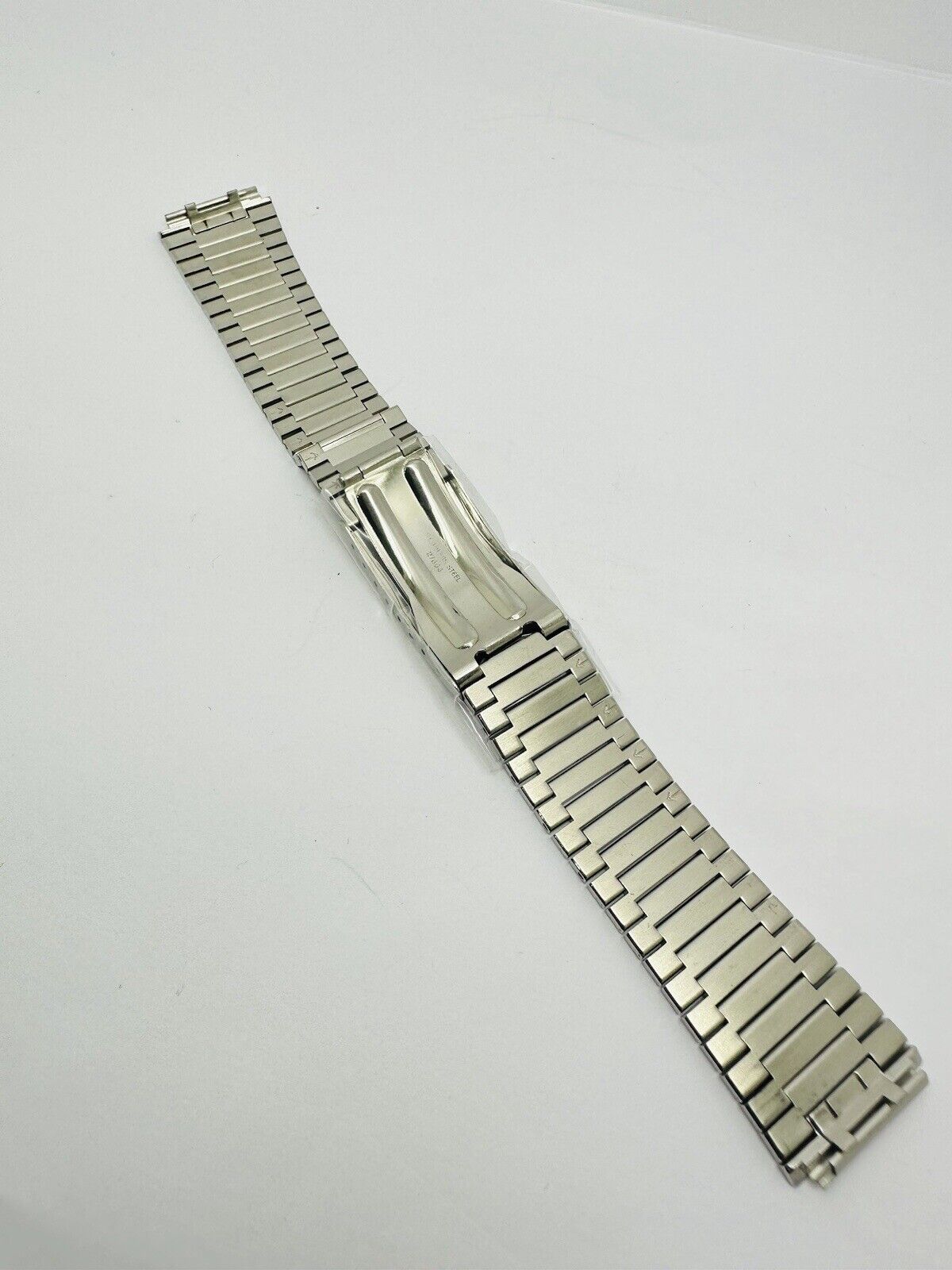 Longines Original Stainless Steel 27564 Bracelet Both End Link size 18mm.