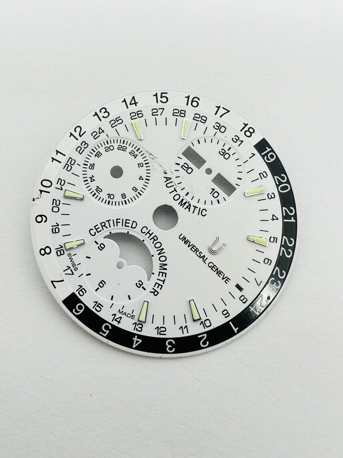 Universal Geneve Automatic Certified Chronometer Original Dial Size 33mm.