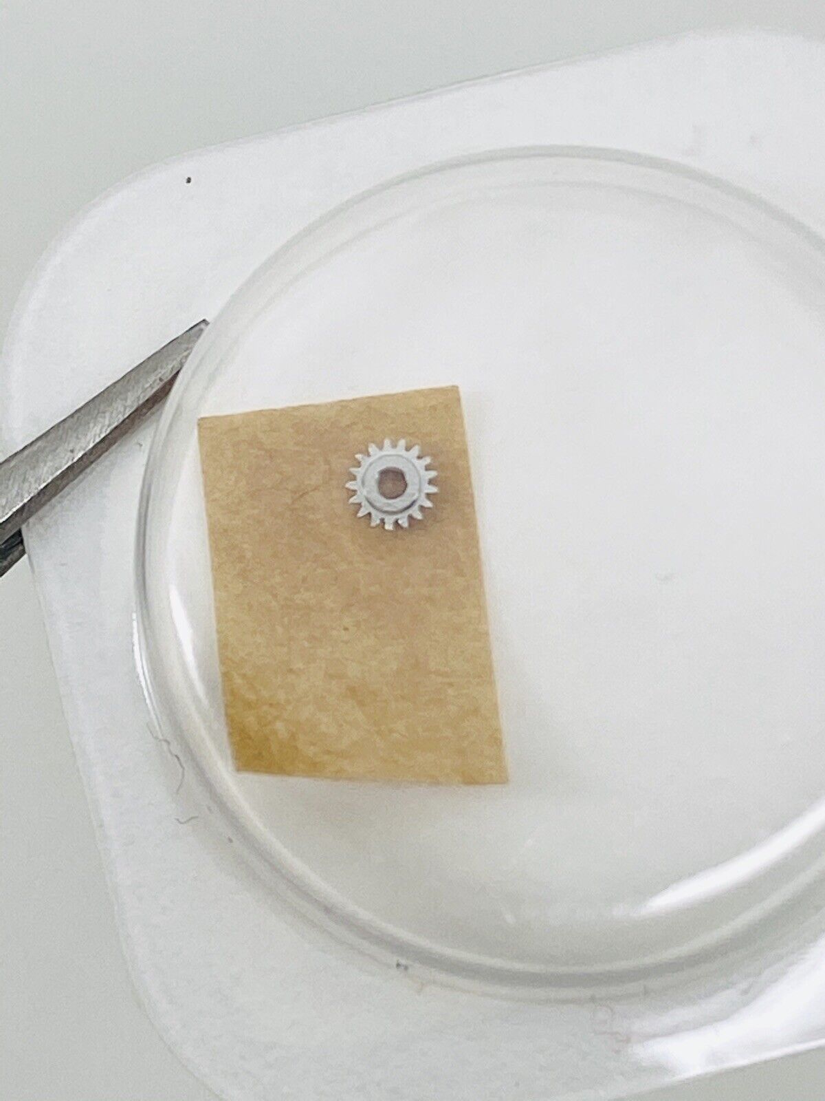 Brand New Rolex Winding Pinion Calibre 2130 Part # 204 ORIGINAL Packaging