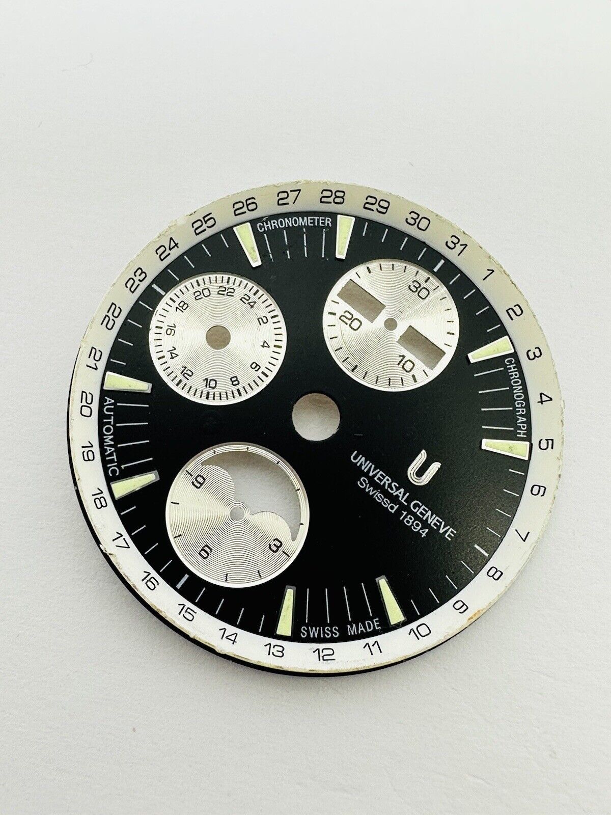 Universal Geneve Automatic Chronograph Original Dial Size 32mm.