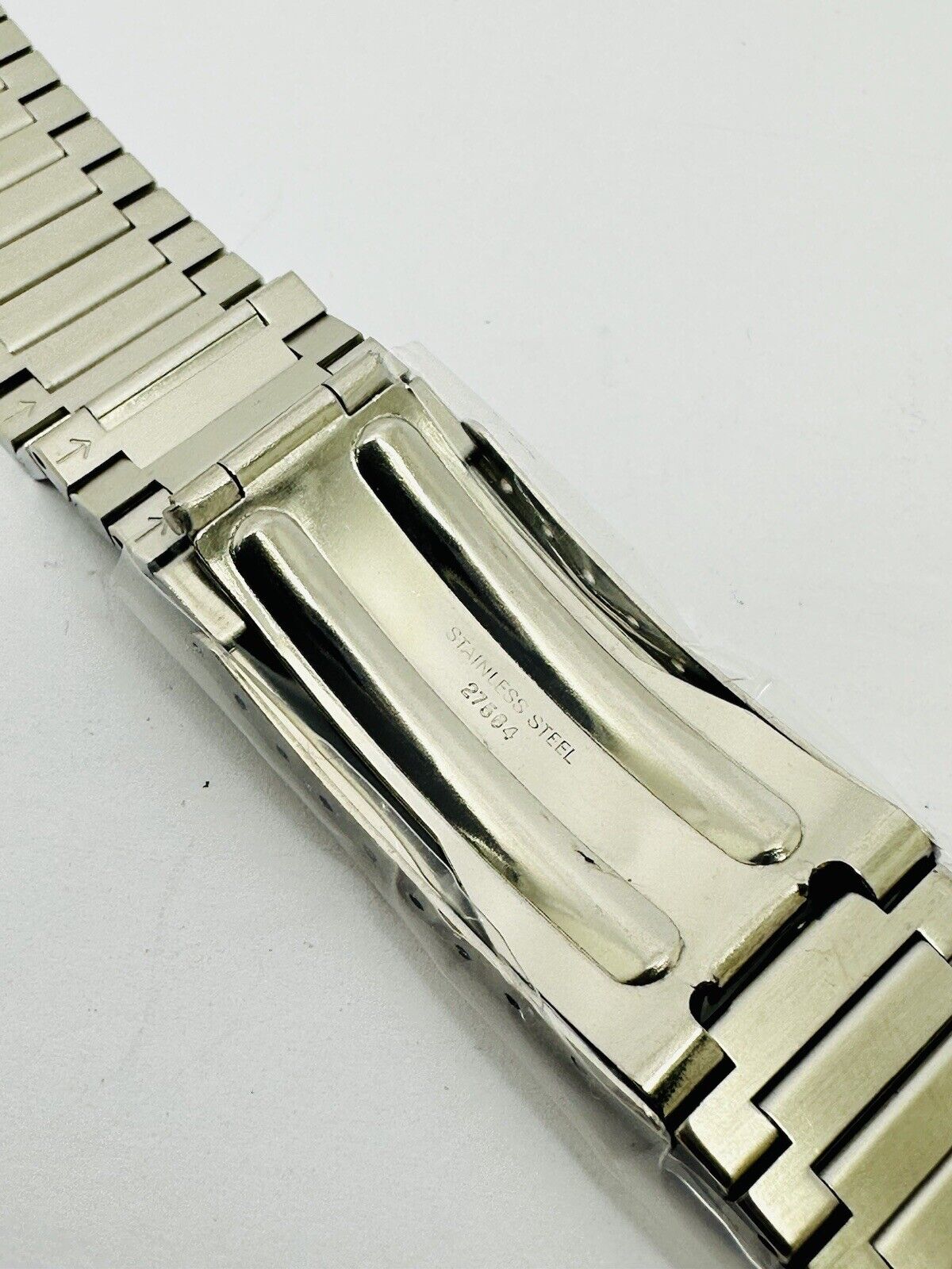 Longines Original Stainless Steel 27564 Bracelet Both End Link size 18mm.