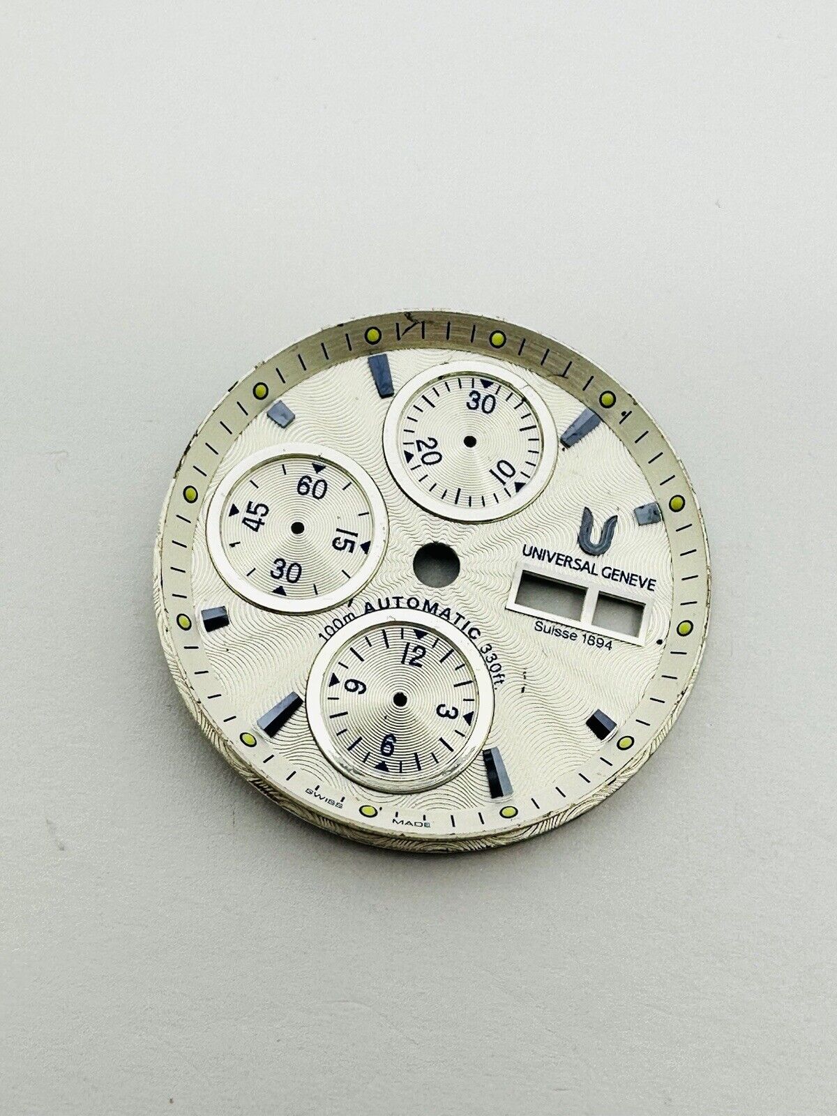 Universal Geneve Automatic 100m Original Dial Size 32mm.