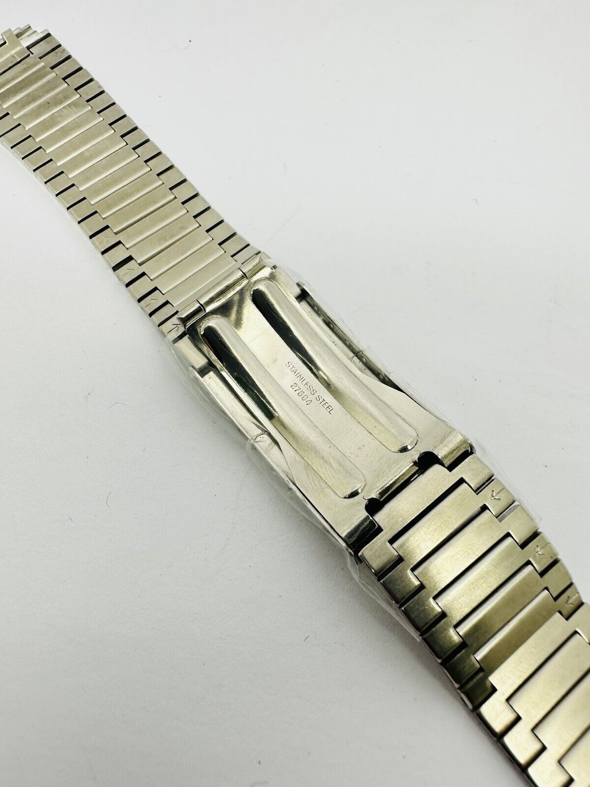Longines Original Stainless Steel 27564 Bracelet Both End Link size 18mm.