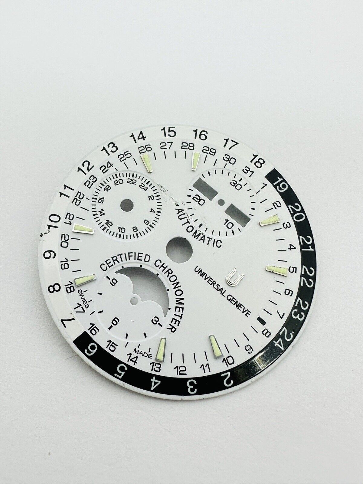 Universal Geneve Automatic Certified Chronometer Original Dial Size 33mm.