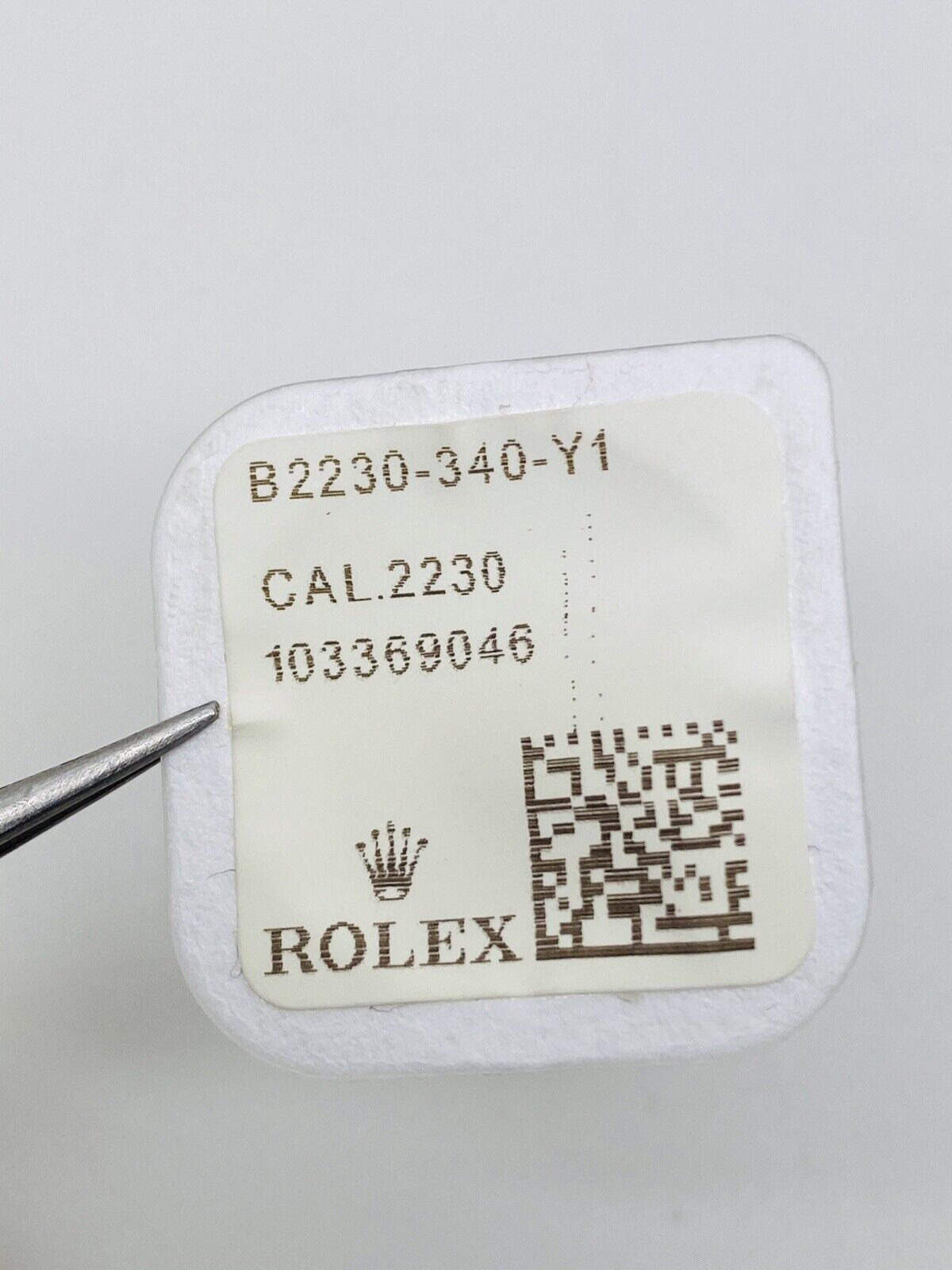 Brand New Rolex Calibre 2230, 2235 Third Wheel Part # 340 Original Packaging