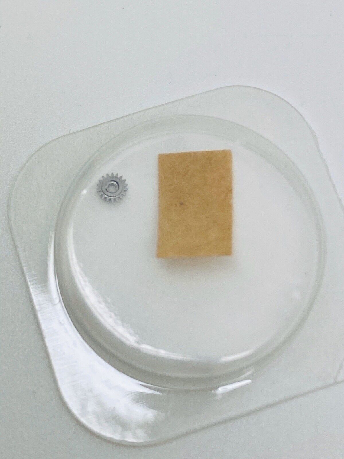 Brand New Rolex Winding Pinion Caliber 3135 3130 Part # 204 ORIGINAL