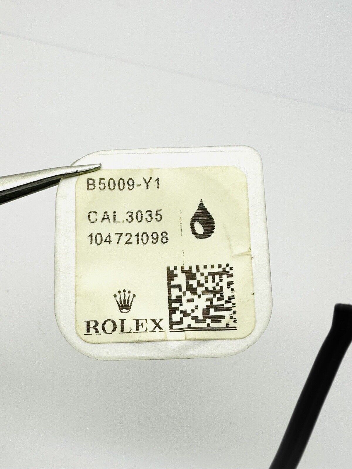 Brand New Rolex Main Spring Caliber 3030 3035 Part # 5009 Original Packaging.