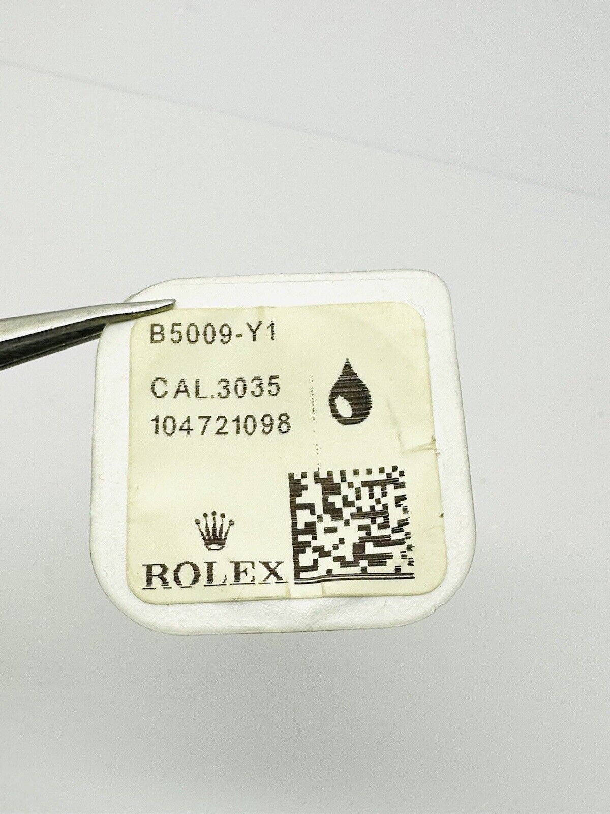 Brand New Rolex Main Spring Caliber 3030 3035 Part # 5009 Original Packaging.