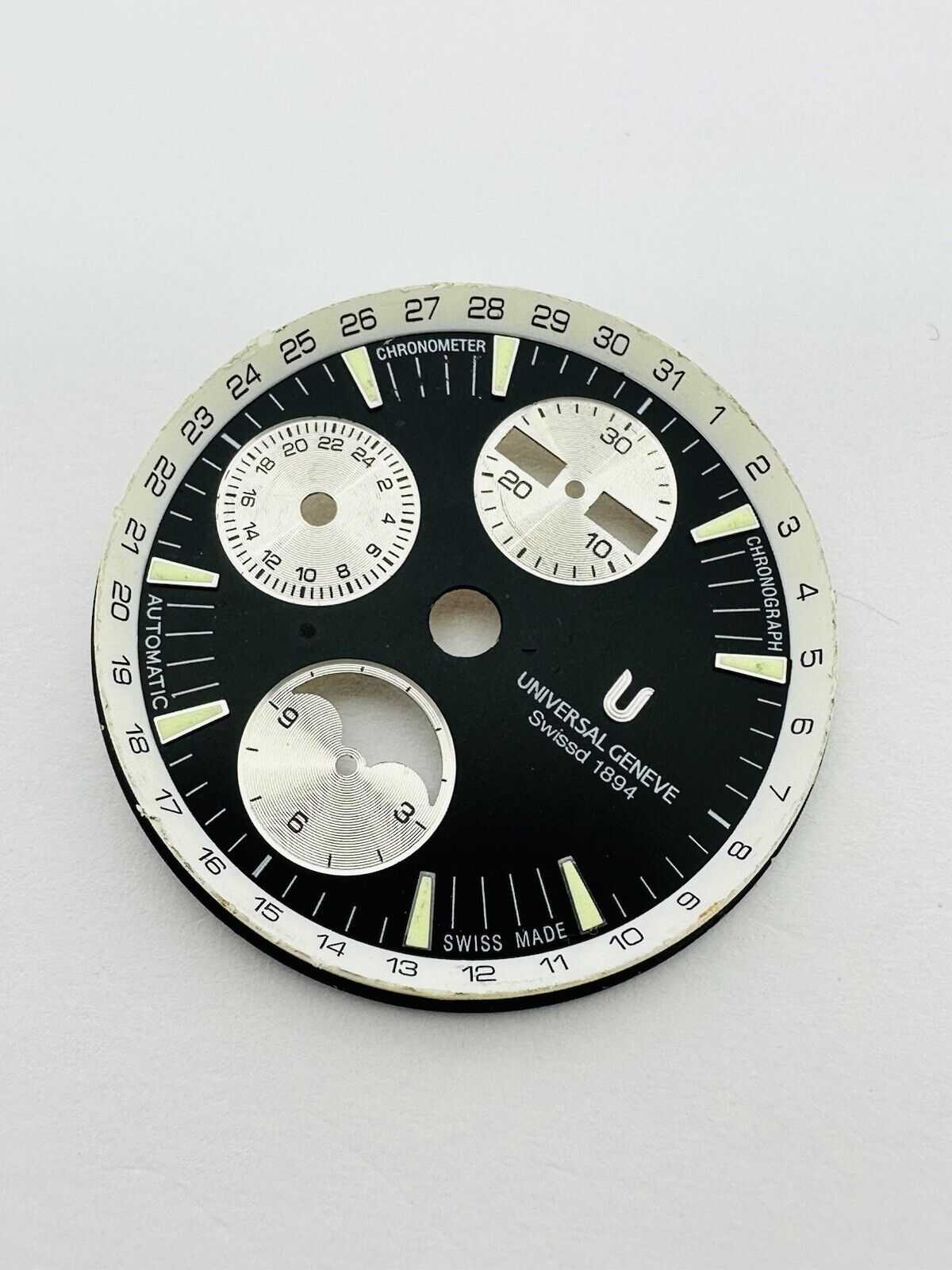 Universal Geneve Automatic Chronograph Original Dial Size 32mm.