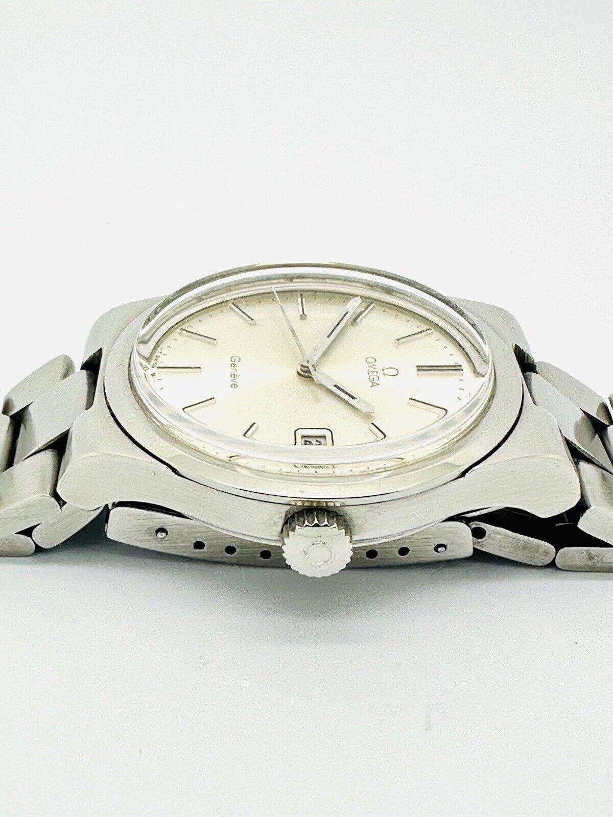 Vintage Omega Geneve Date 36mm 1972 Cal. 1030 Stainless Steel Ref. 136 0103