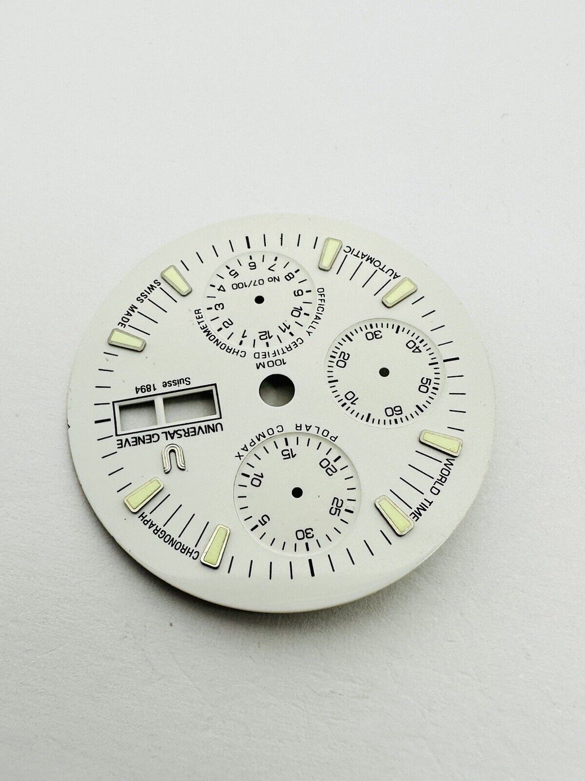 Universal Geneve Polar Compax Automatic 100M Chronometer Original Dial Size 32mm