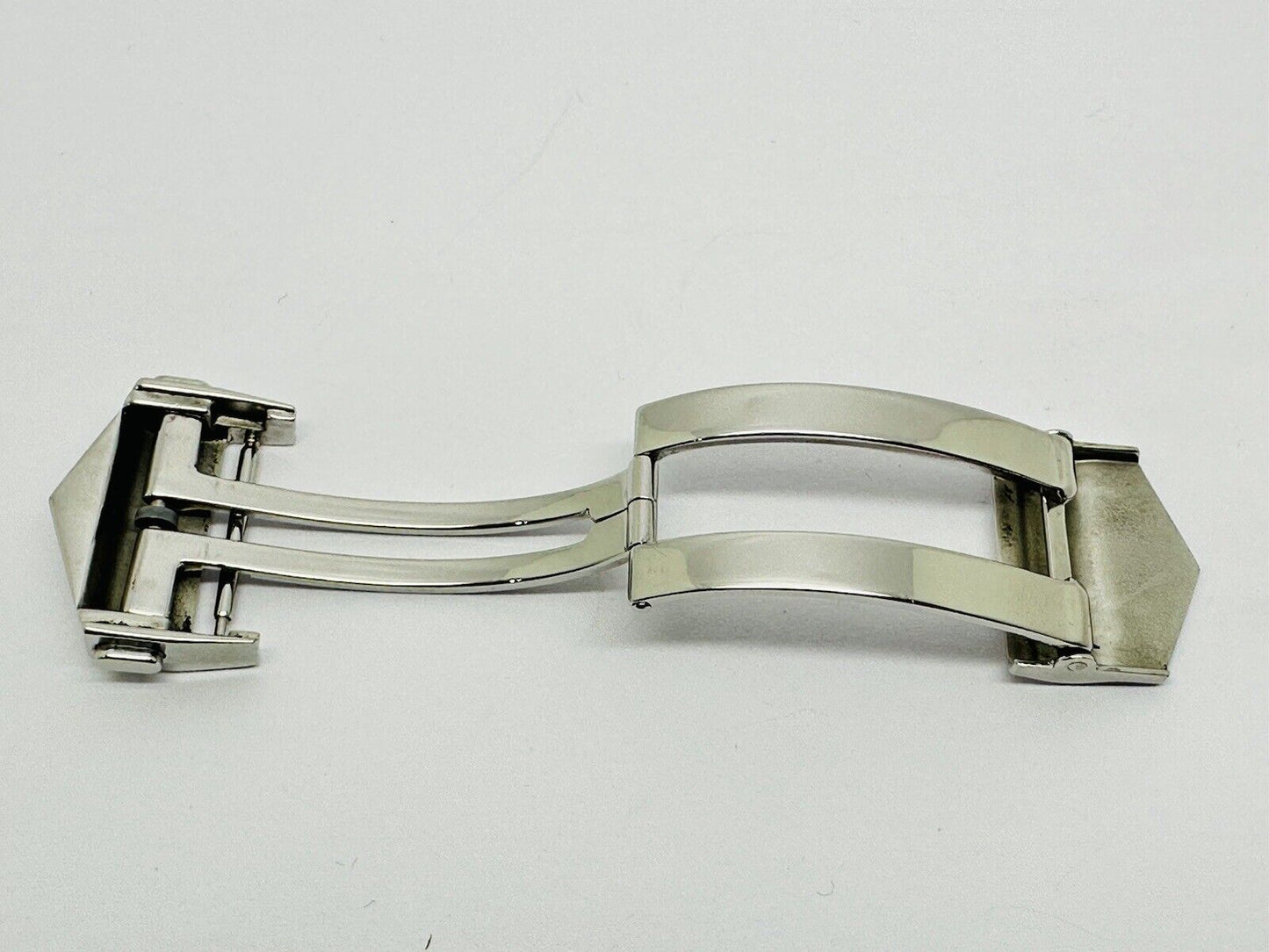 Tag Heuer Stainless Steel FC 5036 22mm Clasp Buckle.