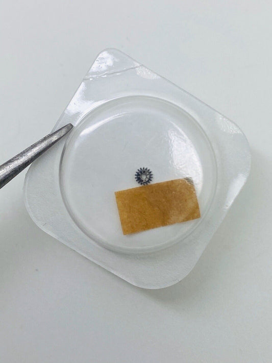 Brand New Rolex Winding Pinion Caliber 3135 3130 Part No. 204 ORIGINAL