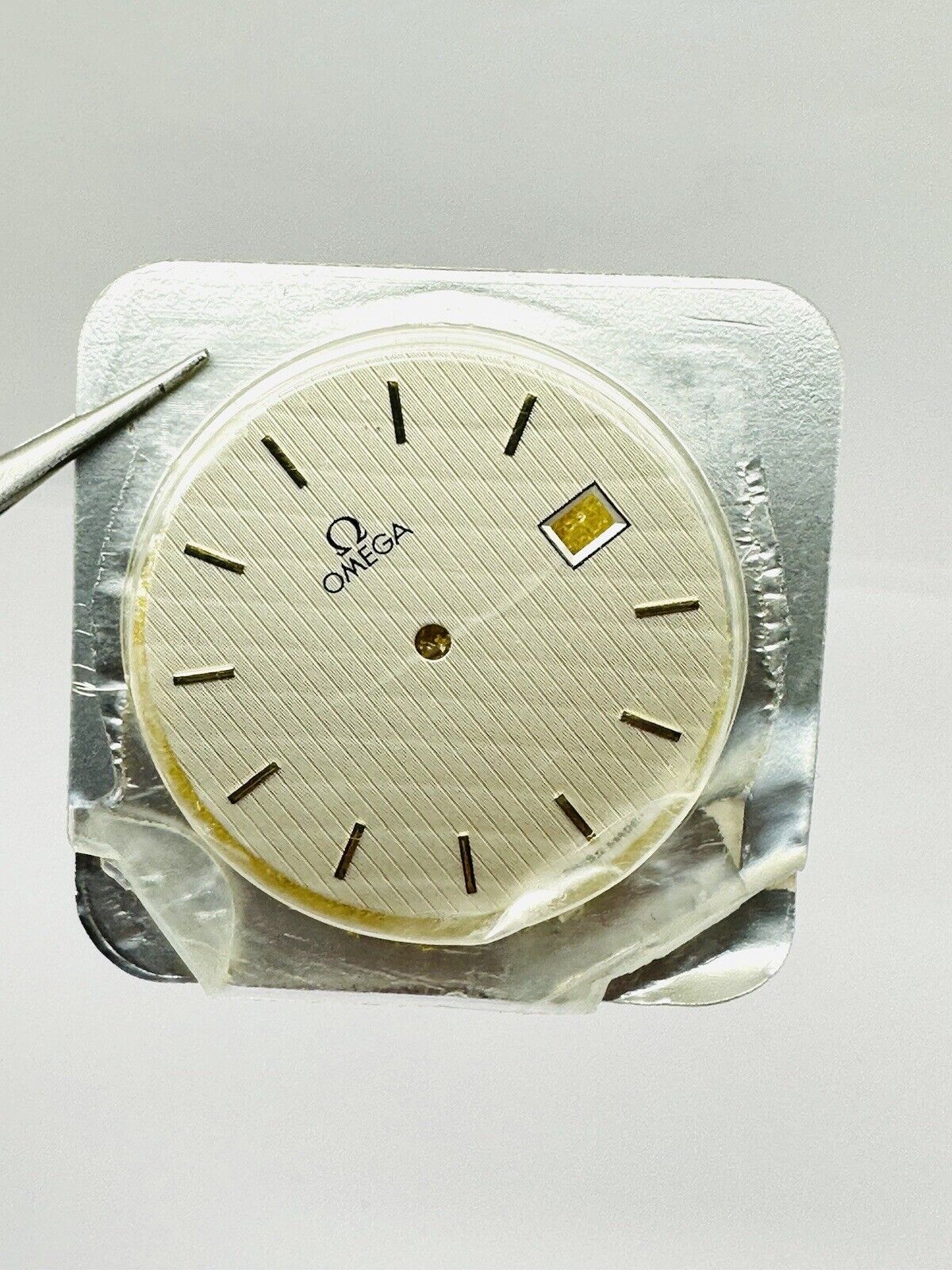 Brand New Omega Date Dial For Omega Calibre 1430.