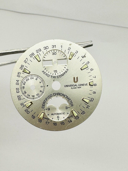 Universal Geneve Tri Compax Automatic Chronometer Original Dial Size 32mm.