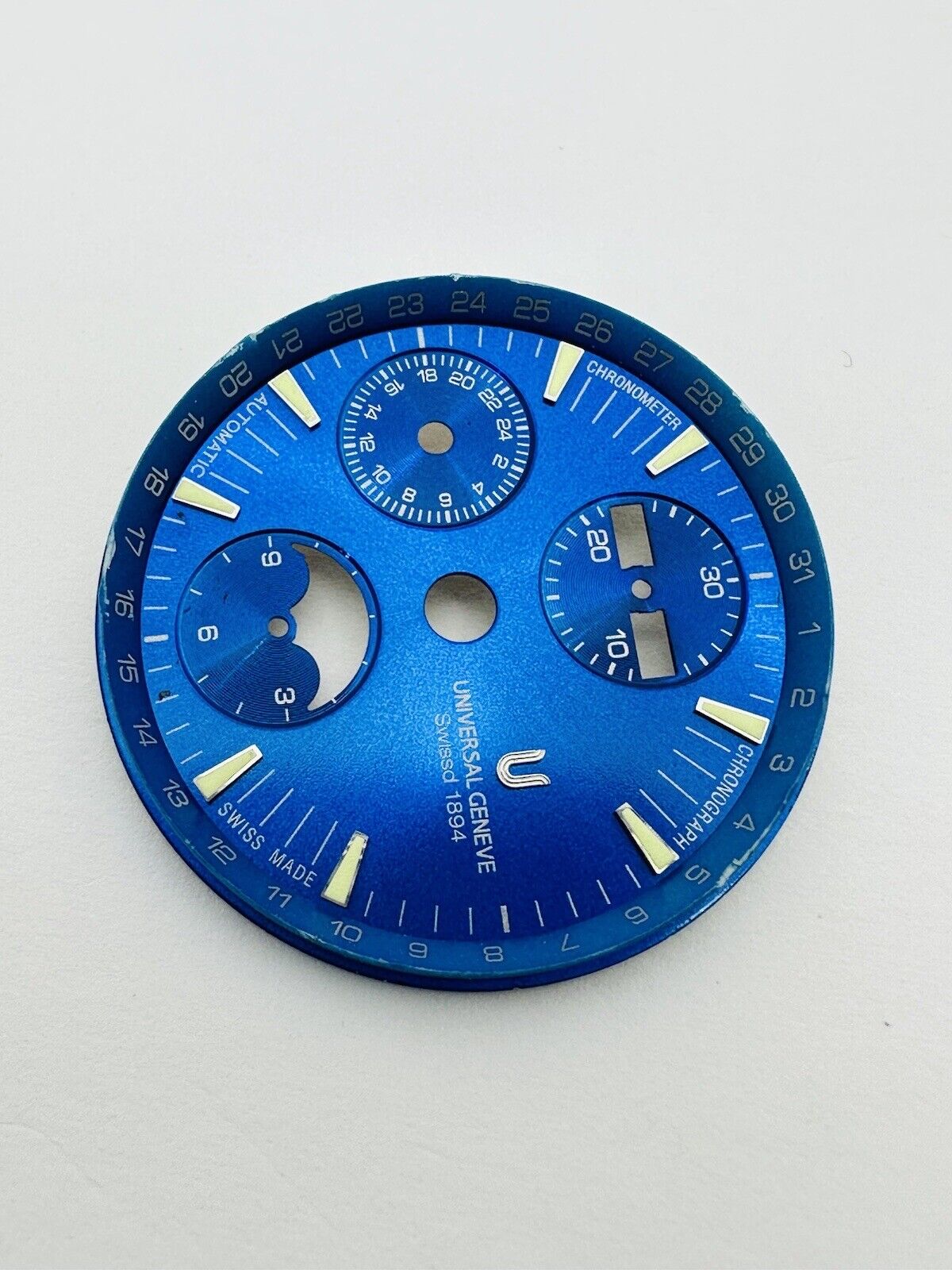 Universal Geneve Automatic Chronograph Blue Original Dial Size 32mm.